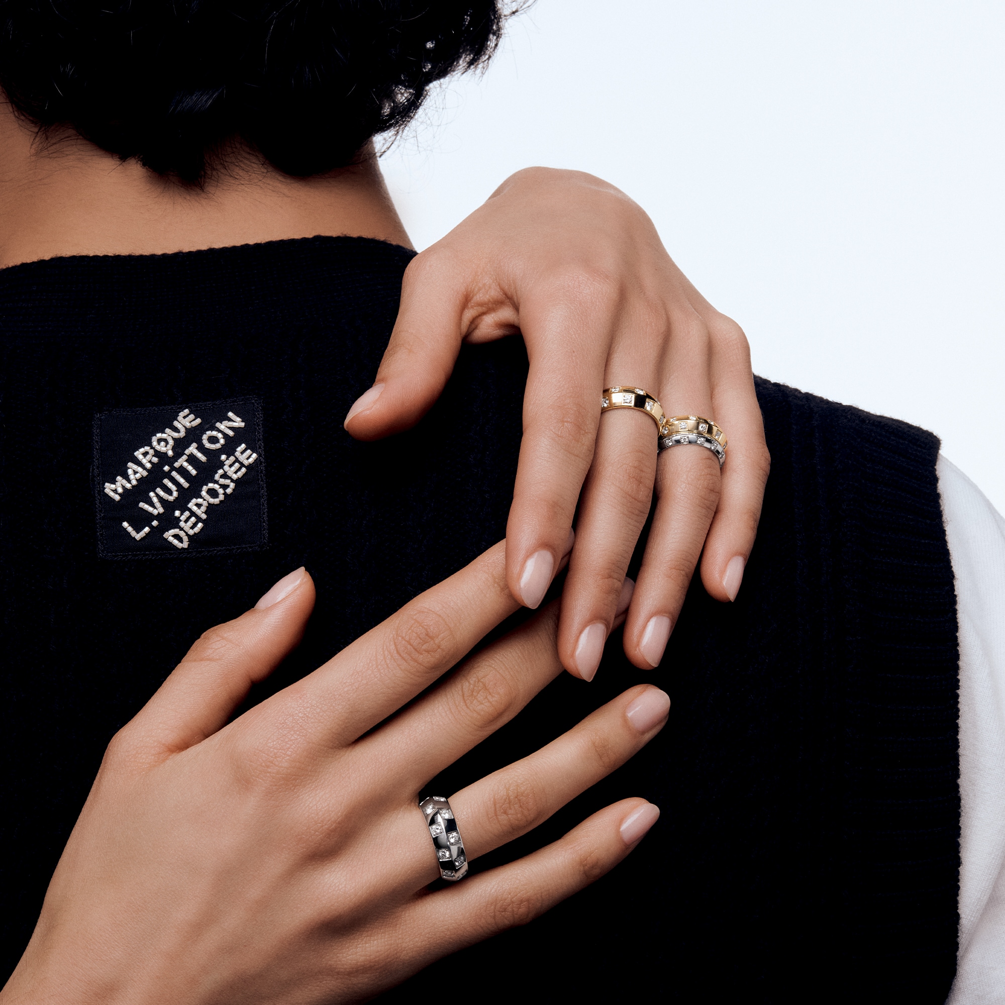 Le Damier de Louis Vuitton Small Ring, White Gold and Diamonds Luxury